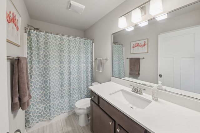 1101 NW 33rd Lane, Ankeny, IA 50023