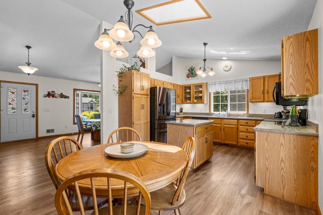 4629 Weston Hills Drive, Eagan, MN 55123