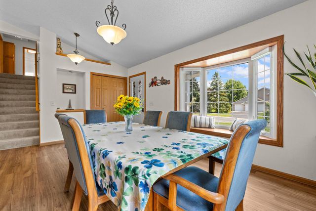 4629 Weston Hills Drive, Eagan, MN 55123