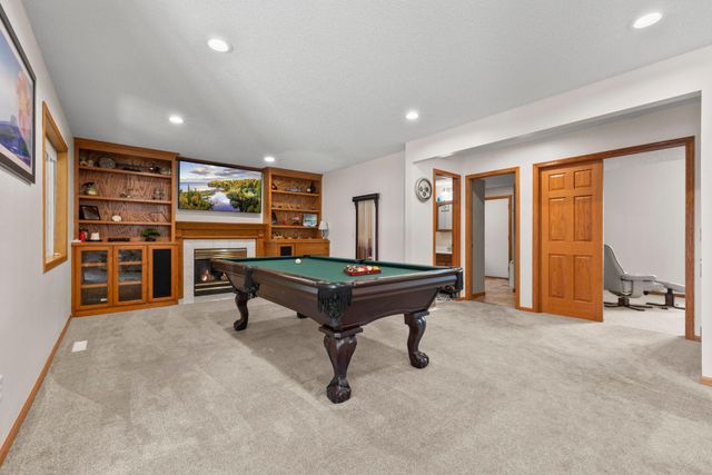 4629 Weston Hills Drive, Eagan, MN 55123