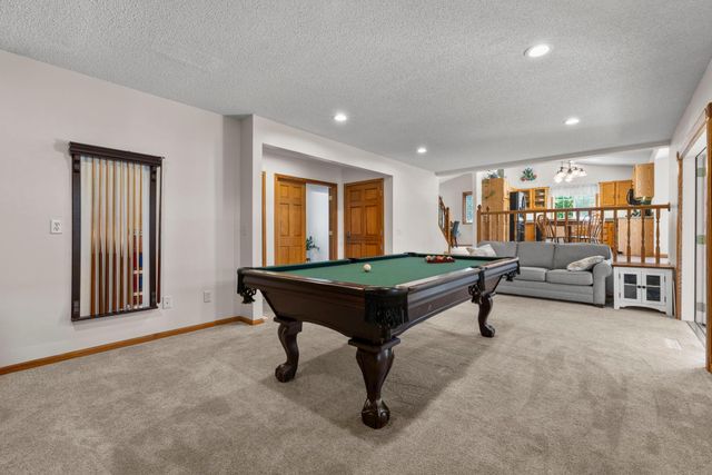 4629 Weston Hills Drive, Eagan, MN 55123