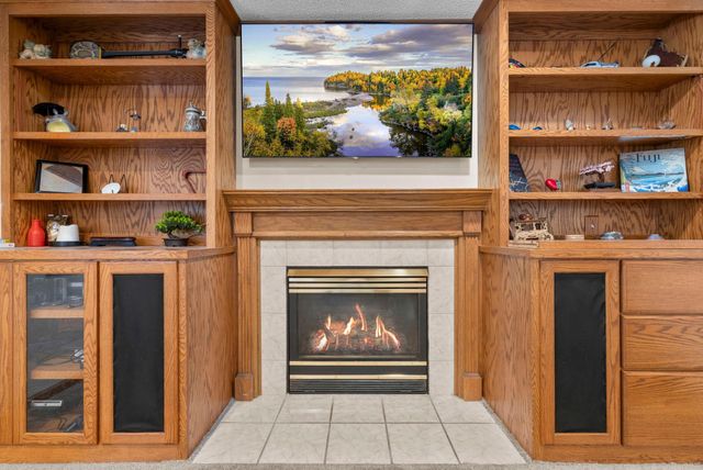 4629 Weston Hills Drive, Eagan, MN 55123
