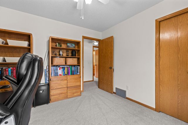 4629 Weston Hills Drive, Eagan, MN 55123