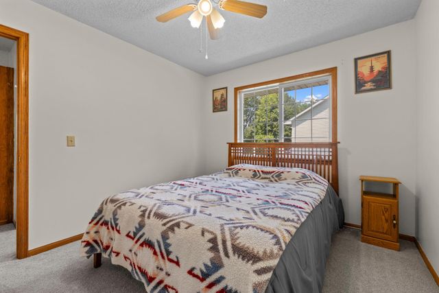 4629 Weston Hills Drive, Eagan, MN 55123