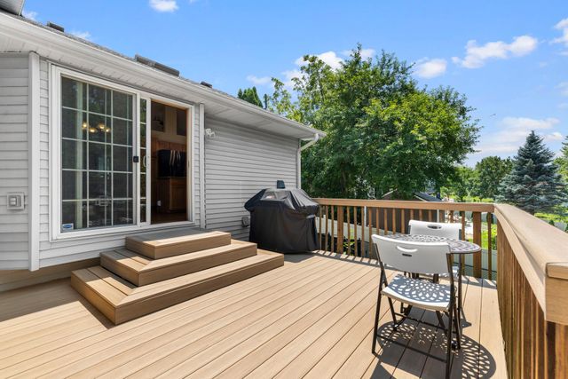 4629 Weston Hills Drive, Eagan, MN 55123