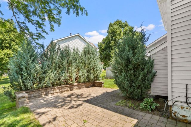 4629 Weston Hills Drive, Eagan, MN 55123
