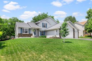 4629 Weston Hills Drive, Eagan, MN 55123