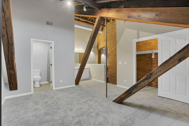 544 S Front Street, 314, Columbus, OH 43215