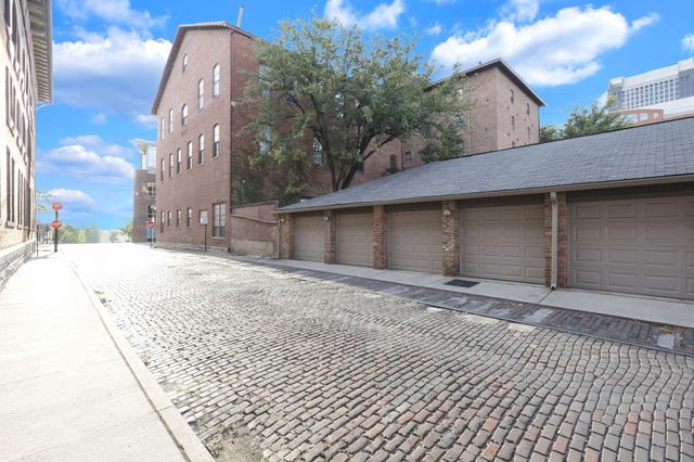 544 S Front Street, 314, Columbus, OH 43215