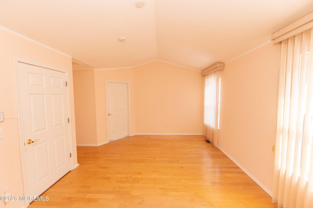 26 Buford Court, Tinton Falls, NJ 07753