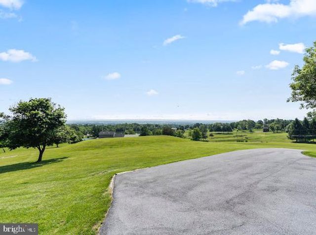 10725 KNOB ROAD, Mercersburg, PA 17236
