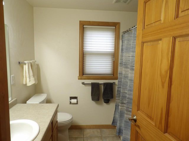 2360 LOST DAUPHIN ROAD, De Pere, WI 54115