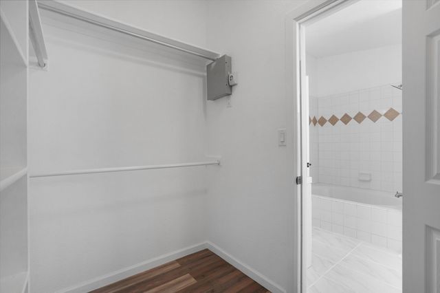 2228 Stallion Street SW, Los Lunas, NM 87031