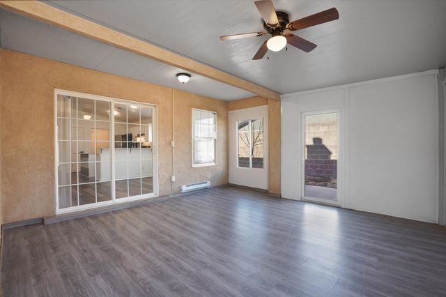 2228 Stallion Street SW, Los Lunas, NM 87031