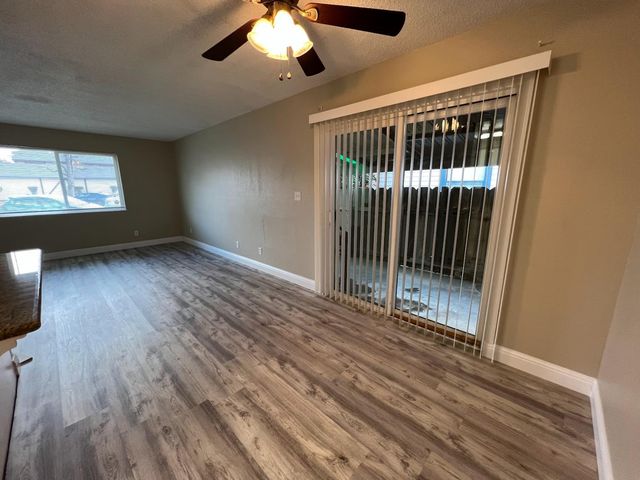 1205 F Street, Reedley, CA 93654