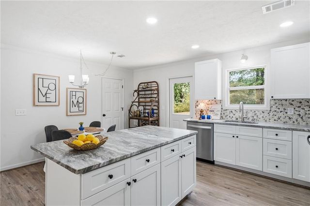 166 Old Stone Road, Villa Rica, GA 30180