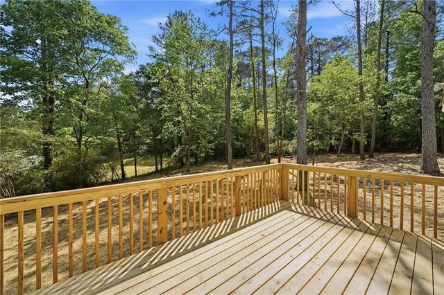 166 Old Stone Road, Villa Rica, GA 30180
