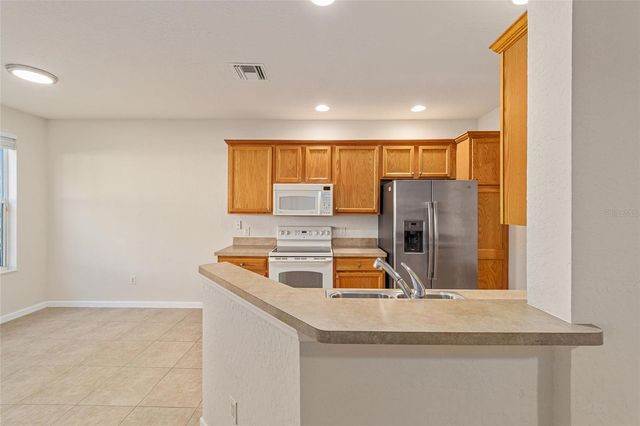 4570 SW 52ND CIRCLE 107, Ocala, FL 34474