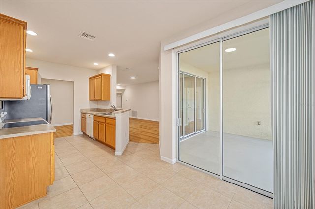 4570 SW 52ND CIRCLE 107, Ocala, FL 34474