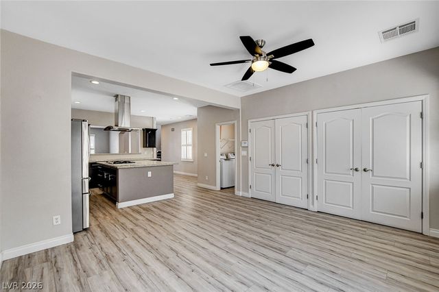 4413 Laguna Garden Avenue, Las Vegas, NV 89115