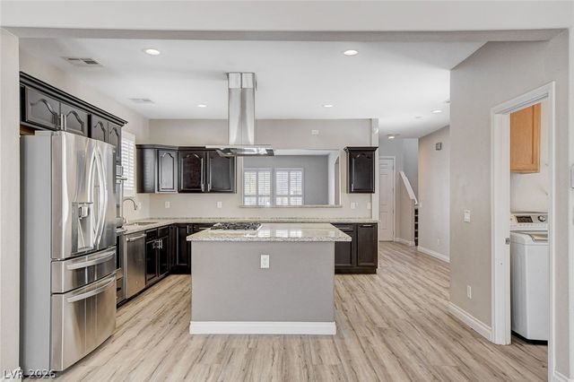 4413 Laguna Garden Avenue, Las Vegas, NV 89115