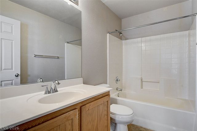 4413 Laguna Garden Avenue, Las Vegas, NV 89115