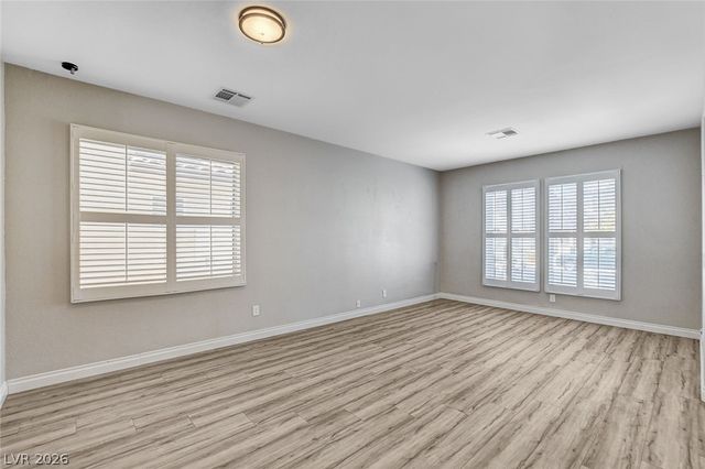 4413 Laguna Garden Avenue, Las Vegas, NV 89115