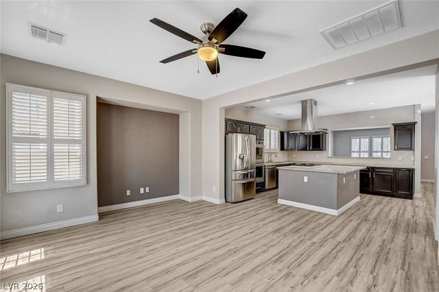 4413 Laguna Garden Avenue, Las Vegas, NV 89115