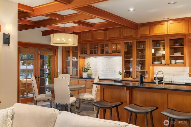 6841 Ripley Lane N, Renton, WA 98056