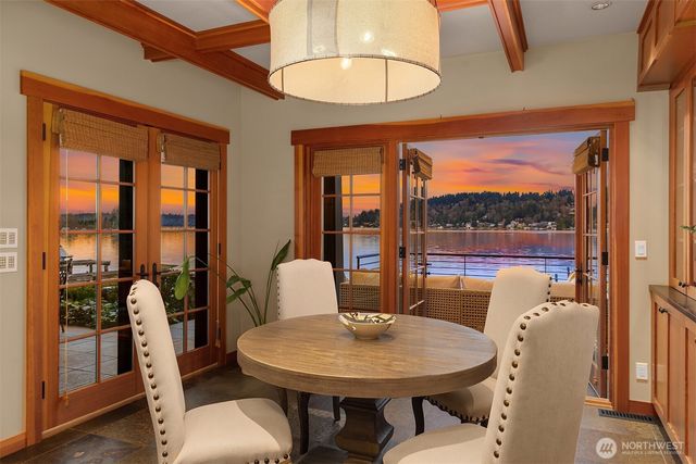 6841 Ripley Lane N, Renton, WA 98056