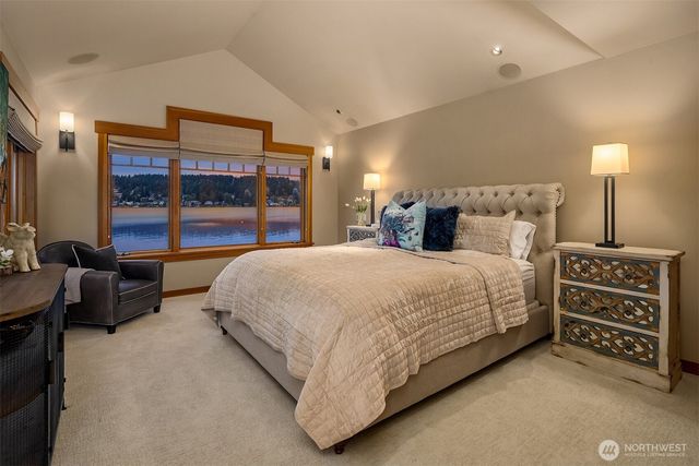 6841 Ripley Lane N, Renton, WA 98056