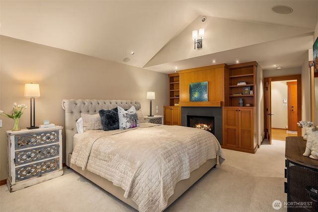 6841 Ripley Lane N, Renton, WA 98056