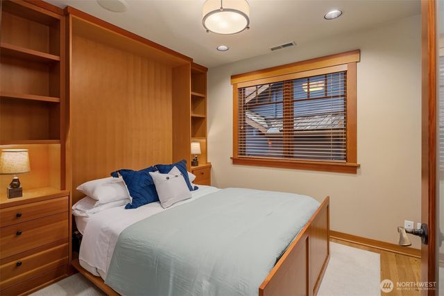 6841 Ripley Lane N, Renton, WA 98056