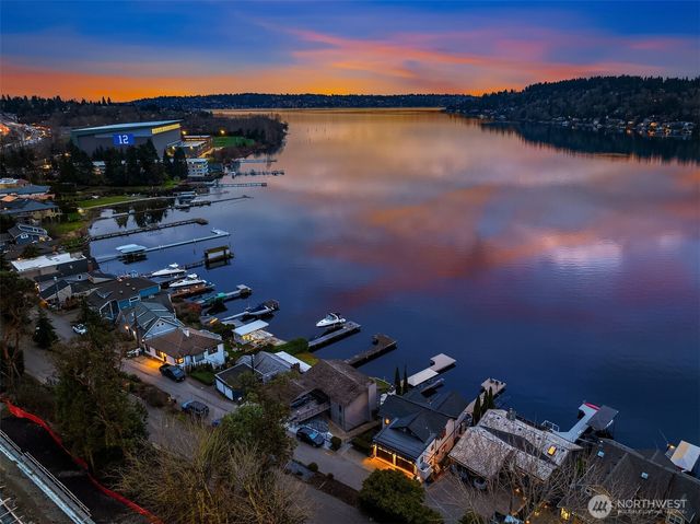 6841 Ripley Lane N, Renton, WA 98056