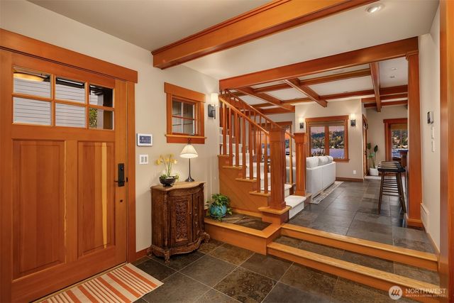 6841 Ripley Lane N, Renton, WA 98056