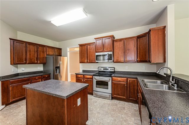 2938 Patriots Landing Dr, Quinton, VA 23141