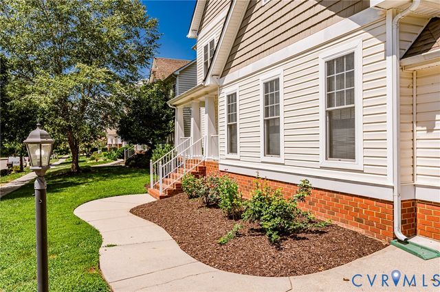 2938 Patriots Landing Dr, Quinton, VA 23141
