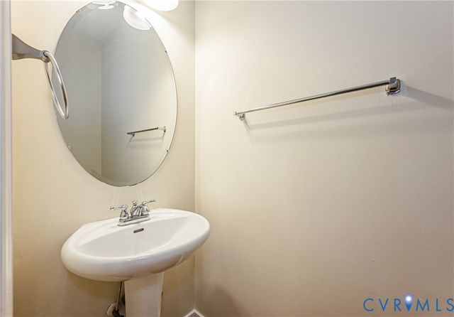 2938 Patriots Landing Dr, Quinton, VA 23141