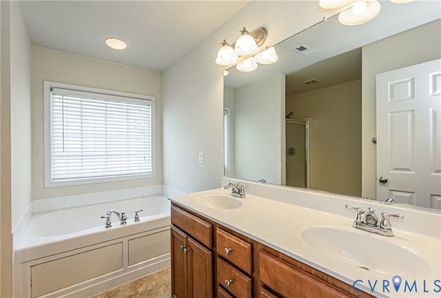 2938 Patriots Landing Dr, Quinton, VA 23141