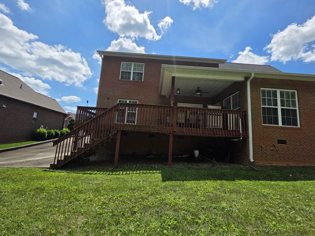1359 Buckingham Pl, Cookeville, TN 38501