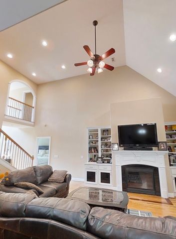 1359 Buckingham Pl, Cookeville, TN 38501