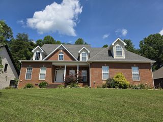 1359 Buckingham Pl, Cookeville, TN 38501