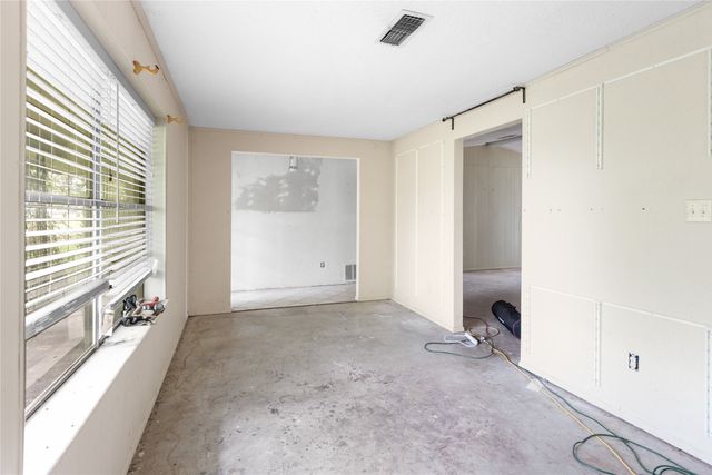 5040 County Road 4640, Trenton, TX 75490