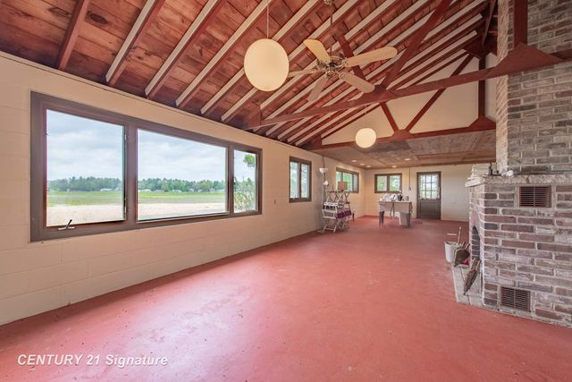 5242 Ostlund Drive, Hope, MI 48628