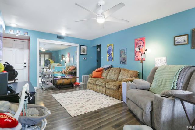 2917 Washington Avenue, Evansville, IN 47714
