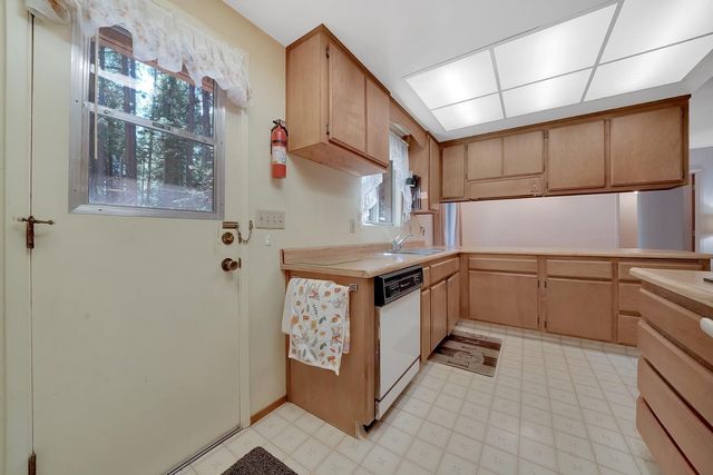 20191 Kit Ct, Volcano, CA 95689