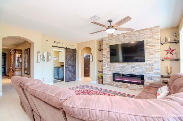 3814 EVERGREEN OAKS DRIVE, Lutz, FL 33558