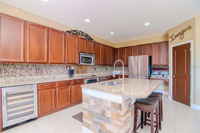 3814 EVERGREEN OAKS DRIVE, Lutz, FL 33558