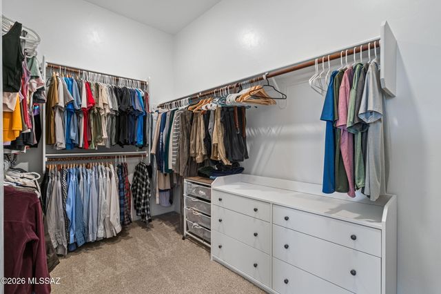 6690 W Winding Knoll Place, Marana, AZ 85658