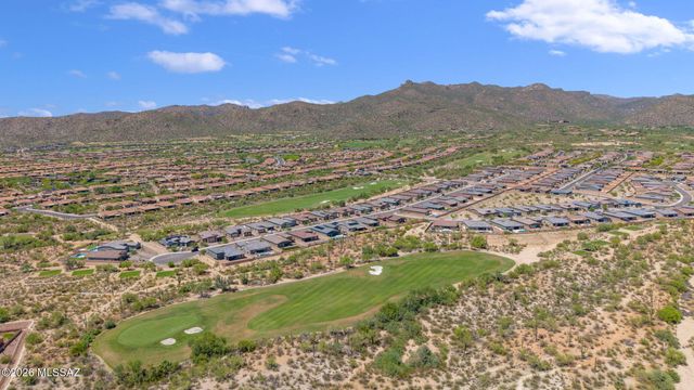 6690 W Winding Knoll Place, Marana, AZ 85658